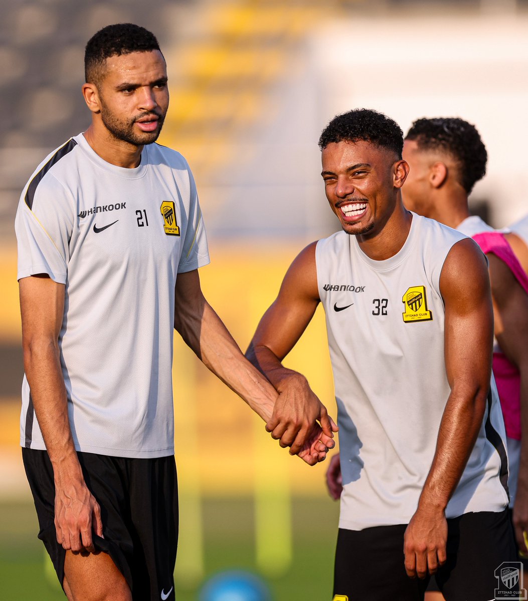 ittihad's tweet photo. 📸| تحضيراتنا مستمرة على قـدمٍ وسـاق 👏⚽️ https://t.co/gjMLvt08ts