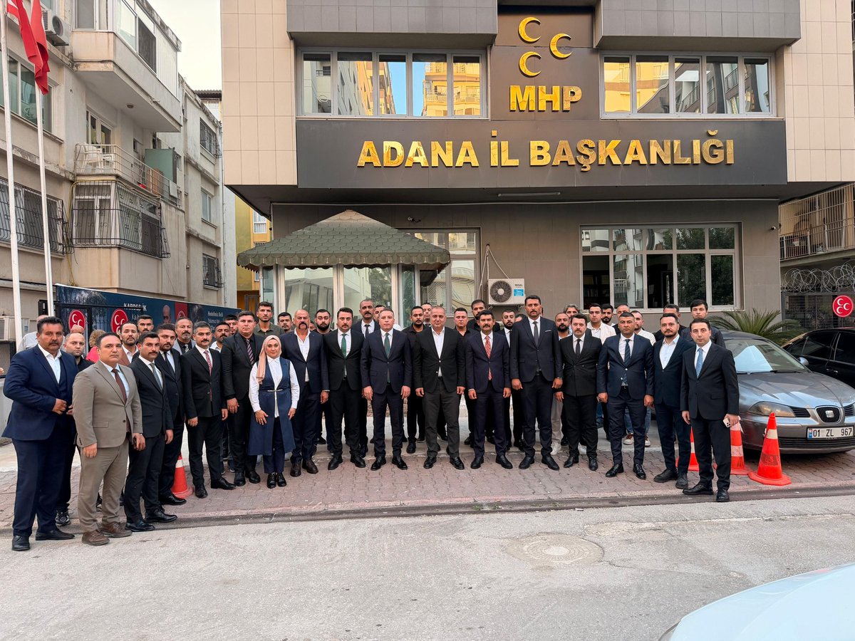 CemTutsoy's tweet photo. 📍 MHP Adana İl Başkanlığı

Ülkü Ocakları Genel Başkan Yardımcımız Mehmet Ali Halaman, İl Ocak Divanımız ve İlçe Ocak Başkanlarımızla birlikte, MHP Adana İl Başkanlığımızın 15. Olağan Kongresi’nde yeniden İl Başkanı seçilerek güven tazeleyen MHP Adana İl Başkanımız Hakan Yıldırım’a hayırlı olsun ziyaretinde bulunduk.

Ziyaretimiz kapsamında MHP Adana İl Başkanımız Hakan Yıldırım’a Türk Bayrağımızı takdim ederek hayırlı olsun dileklerimizi ilettik.

Liderimizin izinde, Genel Başkanımızın emrinde; birlik ve beraberlik içerisinde, azim ve kararlılıkla çalışmalarımıza devam ediyoruz. 🇹🇷