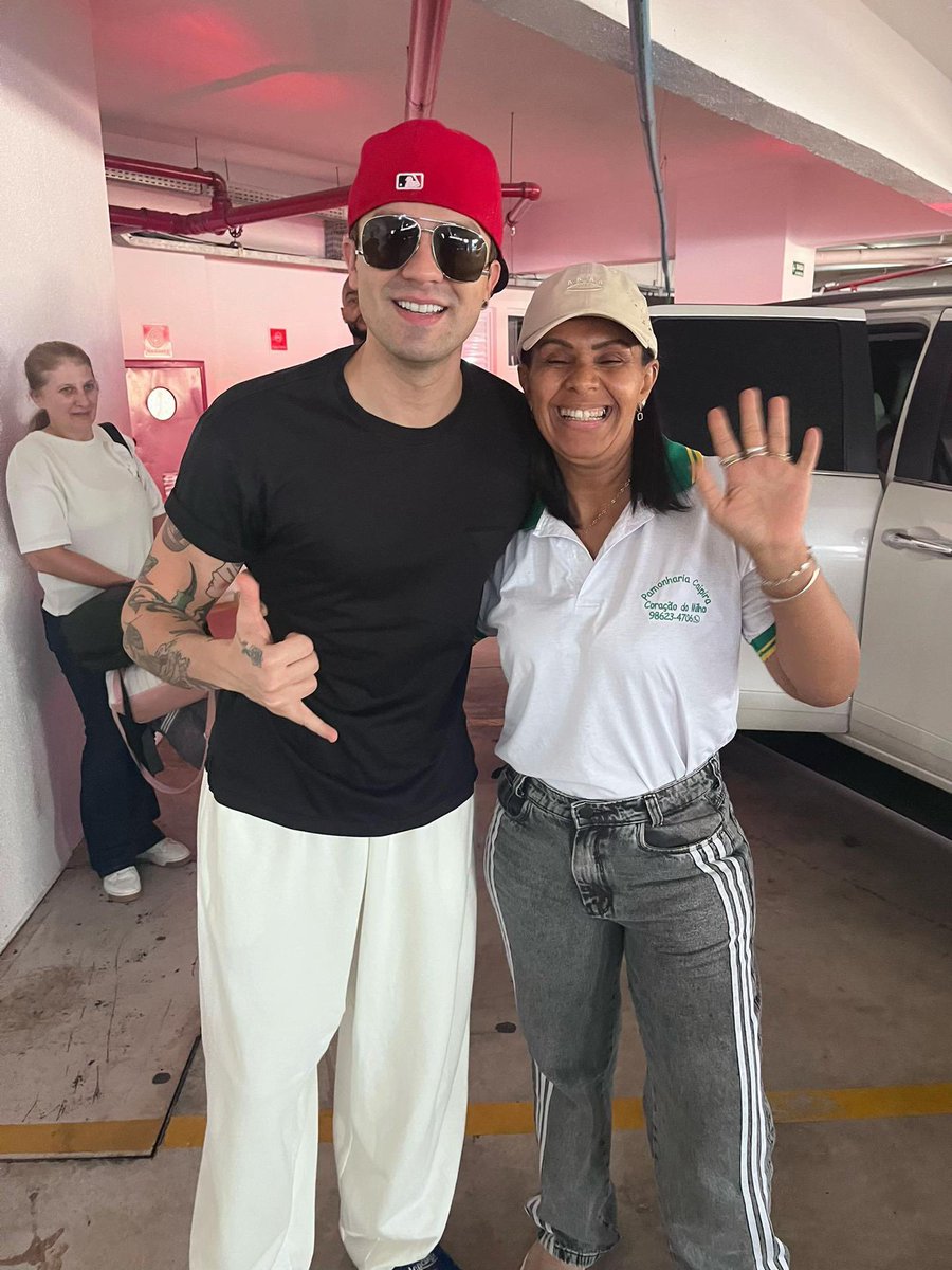 newsls tweet picture