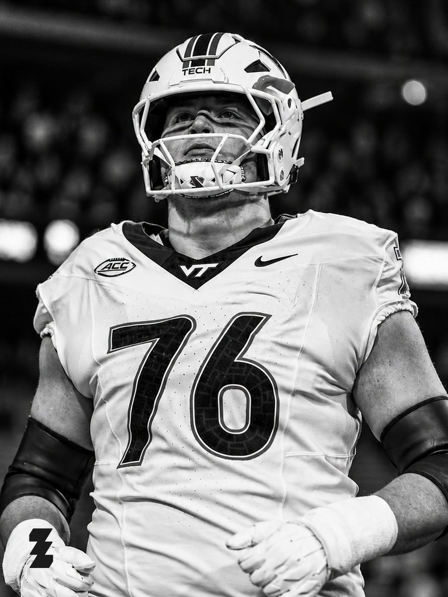 3StrandFootball's tweet photo. Congrats to Aidan Lynch 💪

An 83.6 overall PFF grade, 2nd in the ACC and 9th in all of college football.

Keep putting the work on display.

#3strand #3strandsports #3strandfootball #collegefootball https://t.co/S4GgvynNHH