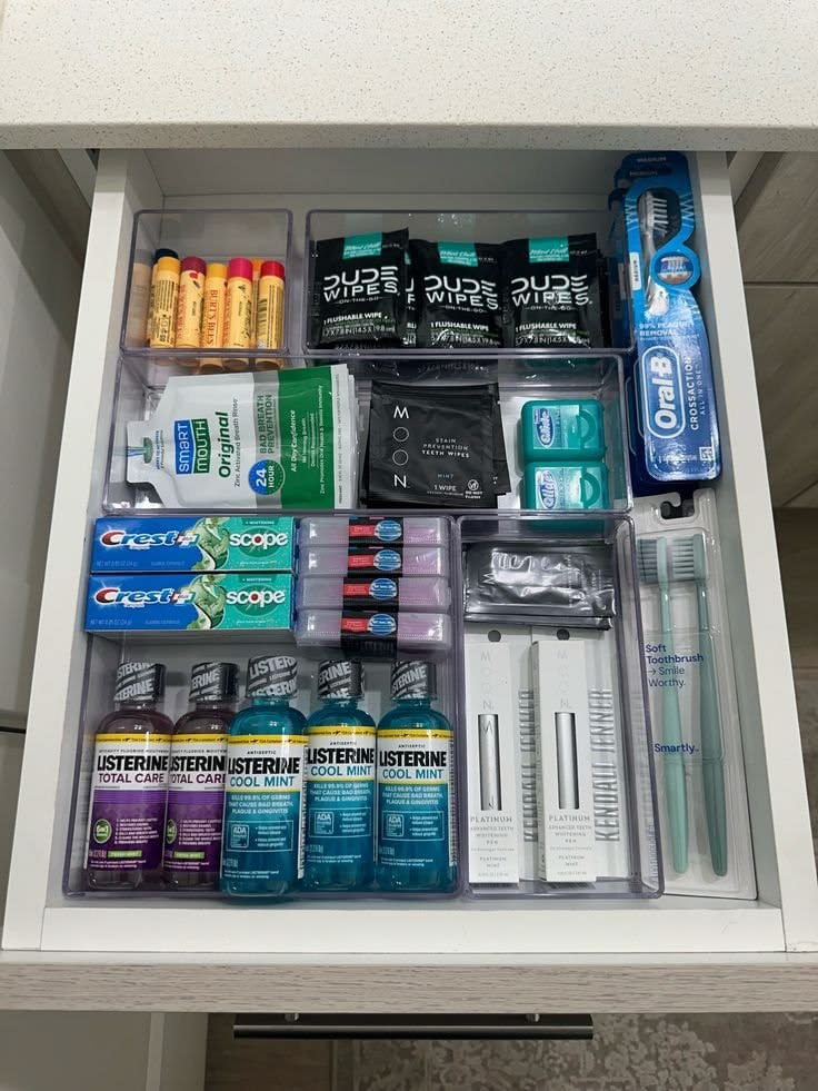 Prime_Asthetic's tweet photo. This is what a wardrobe should look like. https://t.co/QkeCeVBSz4