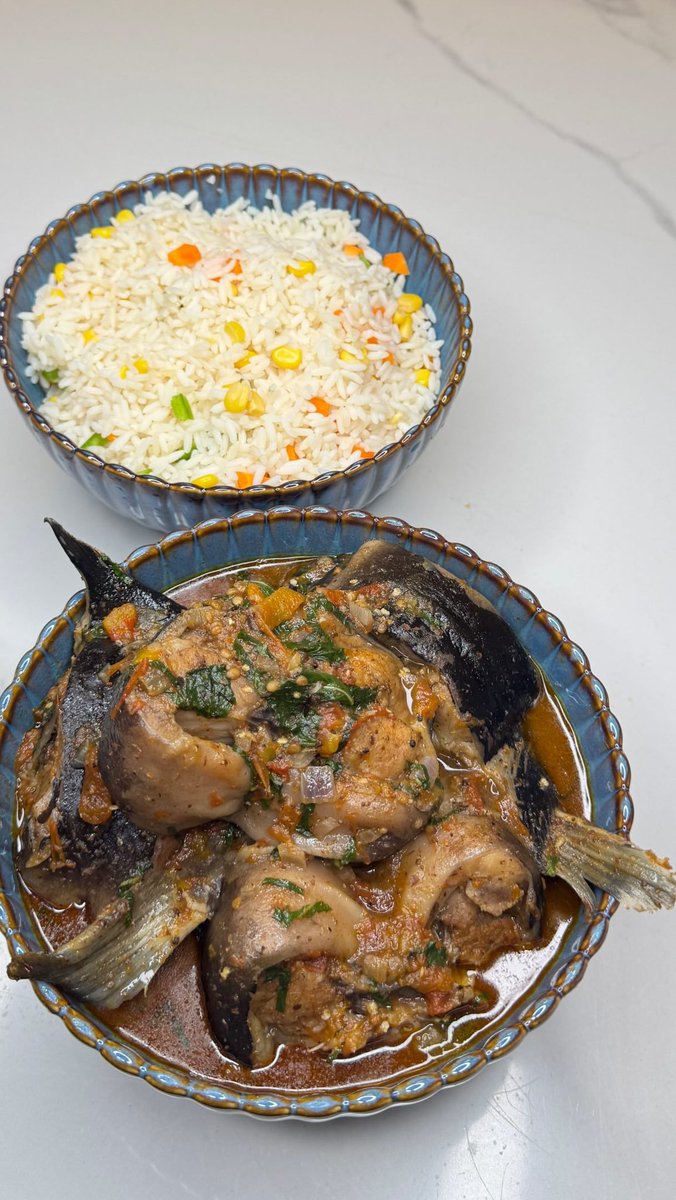 Op_lanre's tweet photo. Which one are we having for dinner?

Ebs &amp; Egs                    or                 W.rice &amp; P.soup https://t.co/XxPaFqJNsn