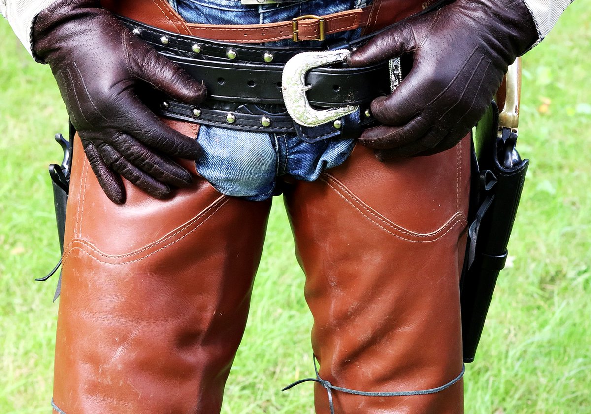 lofoten22's tweet photo. Tight chaps, jeans, and gloves. Going a few rounds with my .38 revolvers. I miss the heavy recoil, but hey, the cartridges are cheaper...
#western 
#gun 
#revolver 
#cowboy 
#cowgirl 
#Chaps 
#gloves 
#jeans 
#sass 
#leather https://t.co/AimWxvcwfB