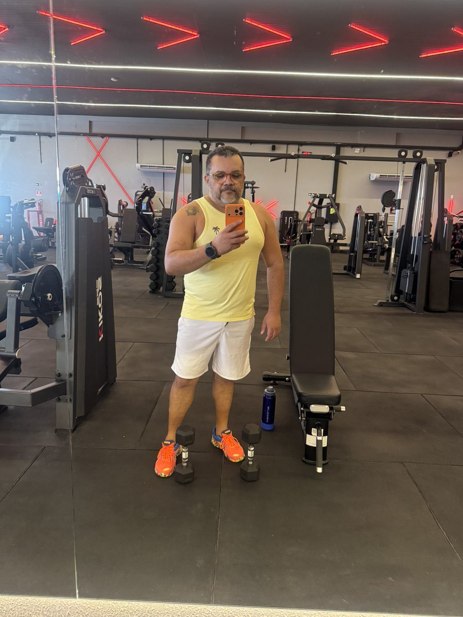 Wanderl31363653's tweet photo. 💛🐻🏃🏽‍♂️ https://t.co/5OBTGfjBIa