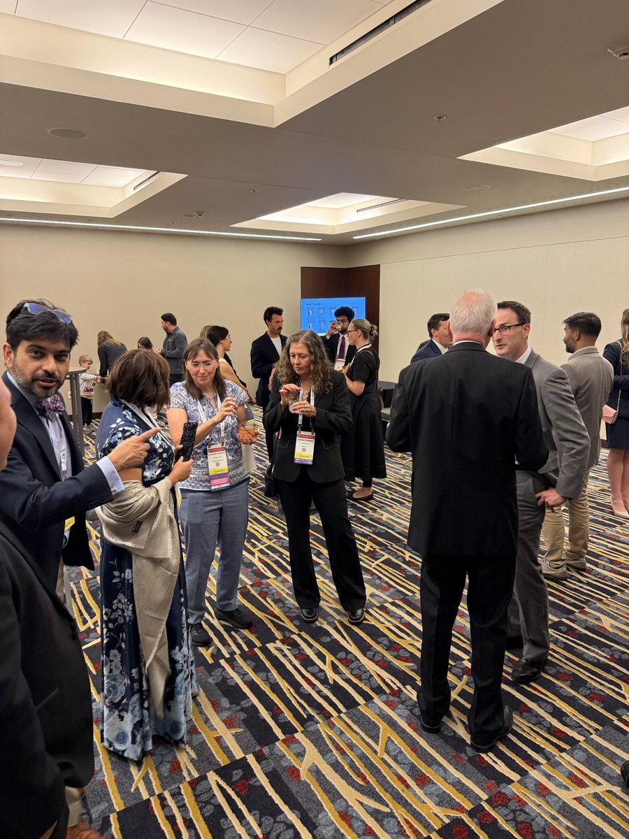 UIowa_Surgery's tweet photo. Reconnecting with Iowa Surgery alumni and friends at @AmCollSurgeons #ACSCC26 was a highlight of the week. Congratulations to Dr. Ingrid Lizarraga on receiving the ACS Domestic Volunteerism Award! 🖤💛 #IowaSurgery https://t.co/T6mSueLAWu