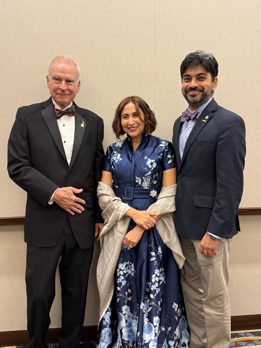 UIowa_Surgery's tweet photo. Reconnecting with Iowa Surgery alumni and friends at @AmCollSurgeons #ACSCC26 was a highlight of the week. Congratulations to Dr. Ingrid Lizarraga on receiving the ACS Domestic Volunteerism Award! 🖤💛 #IowaSurgery https://t.co/T6mSueLAWu