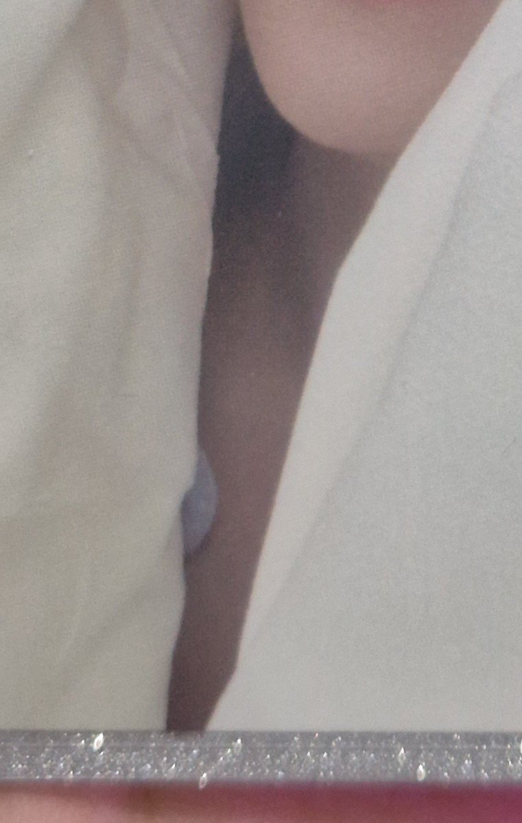 2minlurve's tweet photo. bruh guys i was just trying to swap out my pcs and i realized. BRUH IS HE NAKED. BRUHHHHHHH https://t.co/xgNJjhOcjK
