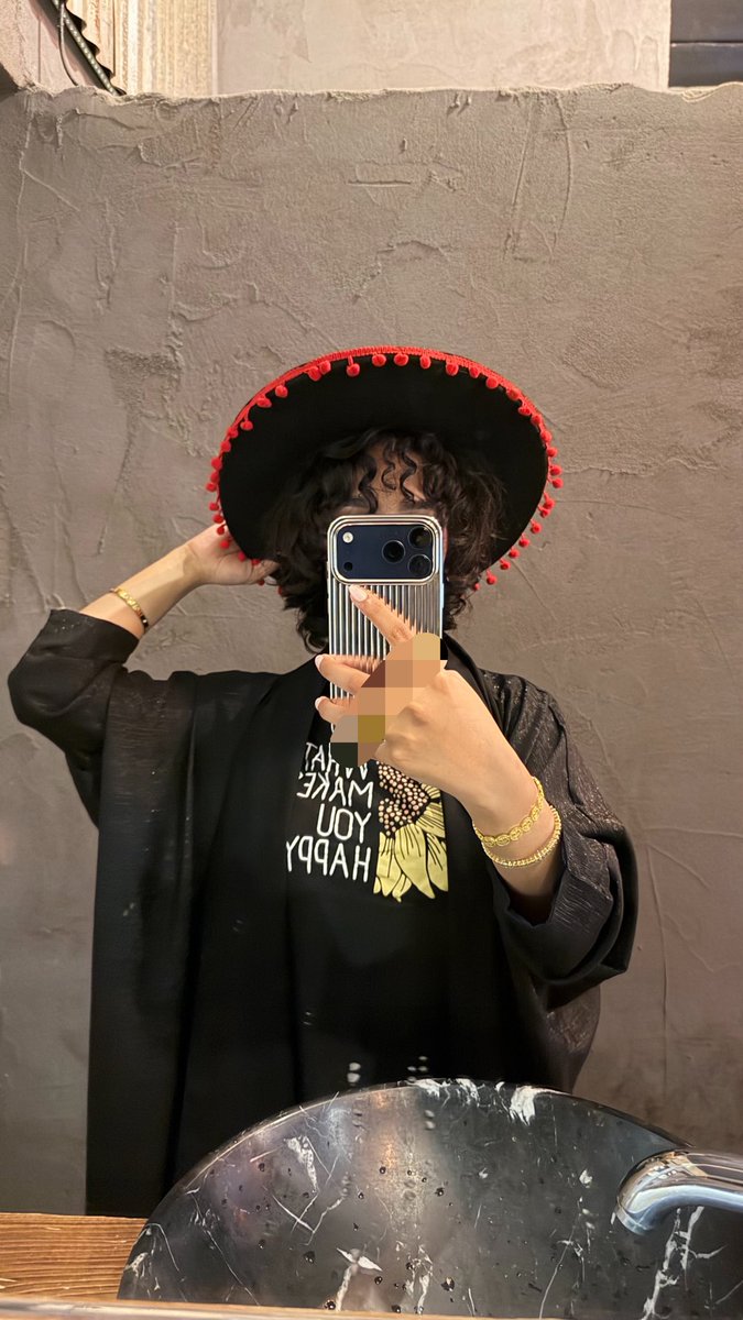 kxoliu's tweet photo. 🪇🌮 https://t.co/5AY8C0tDPc