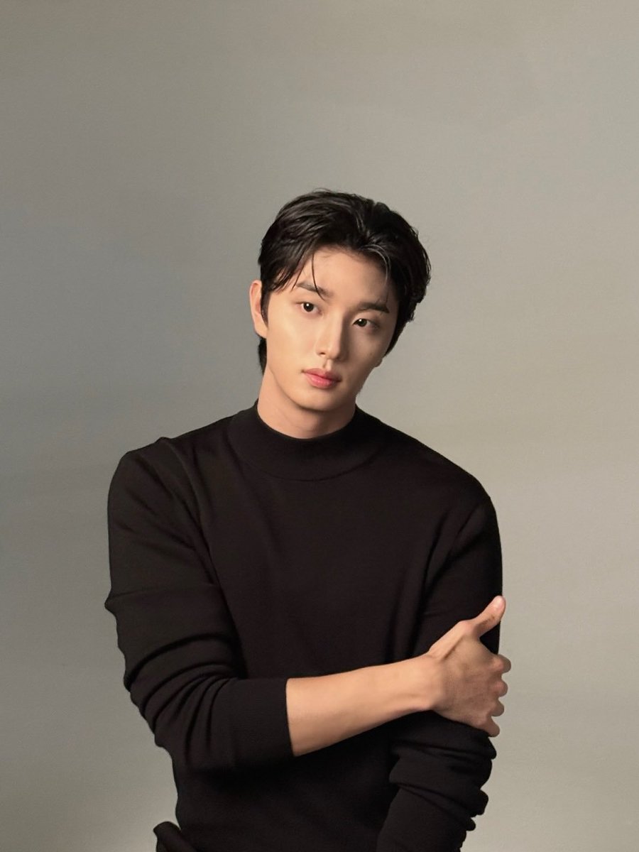 hacrass's tweet photo. [09/28/26] post of Jaewon's make up artist (1/2) https://t.co/Lr30KIVSmP