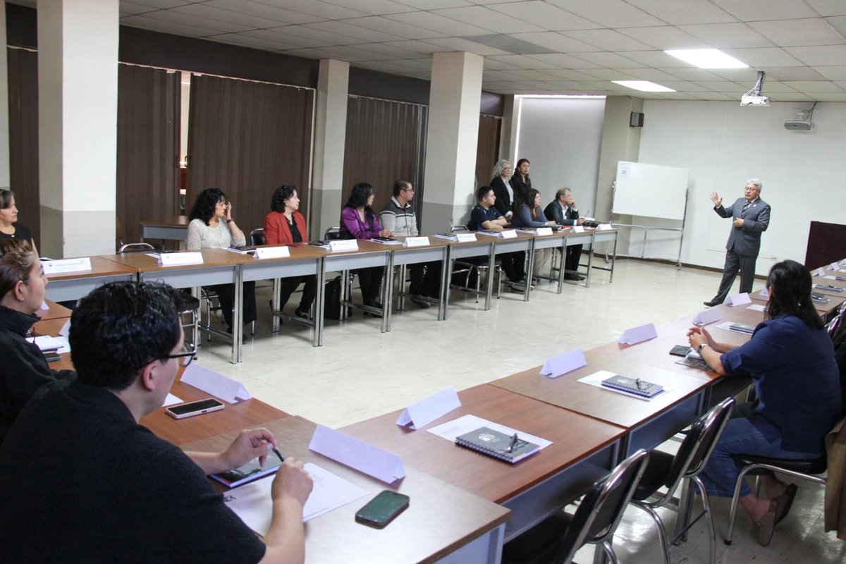 DGAC_Ecuador's tweet photo. La @oaci inició en la #ETAC el curso internacional de certificación médica aeronáutica con la participación de profesionales de la medicina de Ecuador, Uruguay, Paraguay, Chile y Colombia. 

¡Formamos profesionales para elevar los estándares de la seguridad operacional! https://t.co/tSDLK5IY94