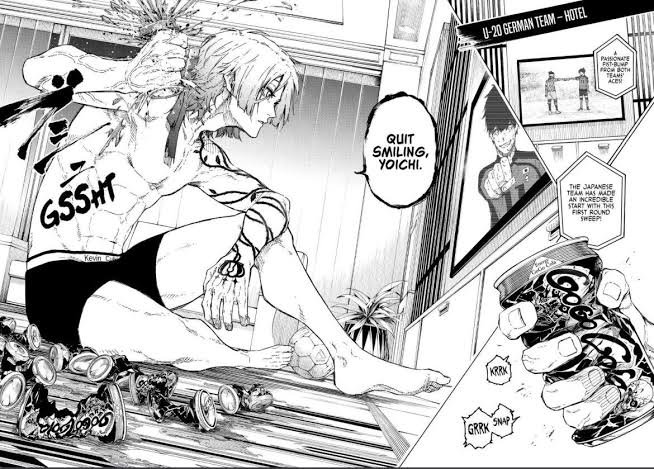Arieslikesbllk's tweet photo. Why is bro always shirtless while watching Isagi ? https://t.co/IrcqxnHe9o