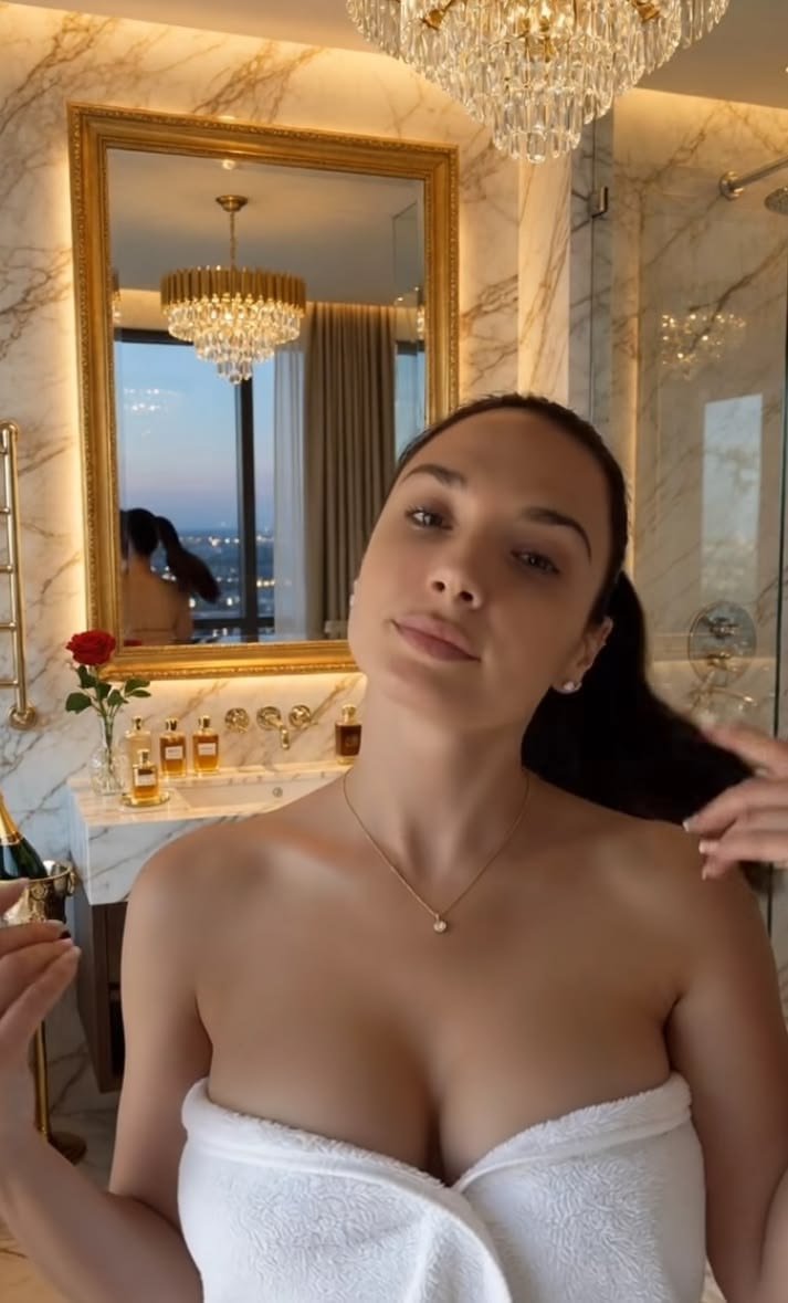 Galgadot344's tweet photo. Good morning
It's a beautiful day 🌞 https://t.co/RF4IxNPvK1