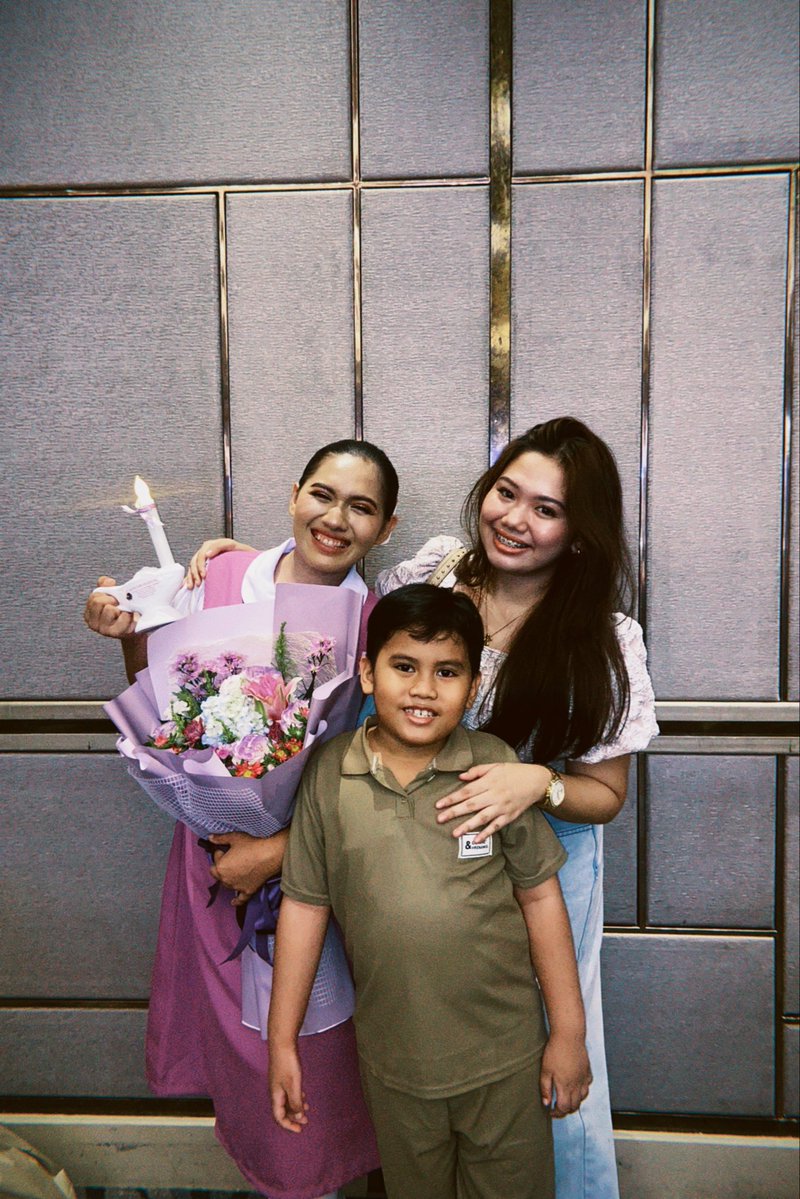 camsrsrrccn's tweet photo. sn na si amil https://t.co/gwBobug9lo