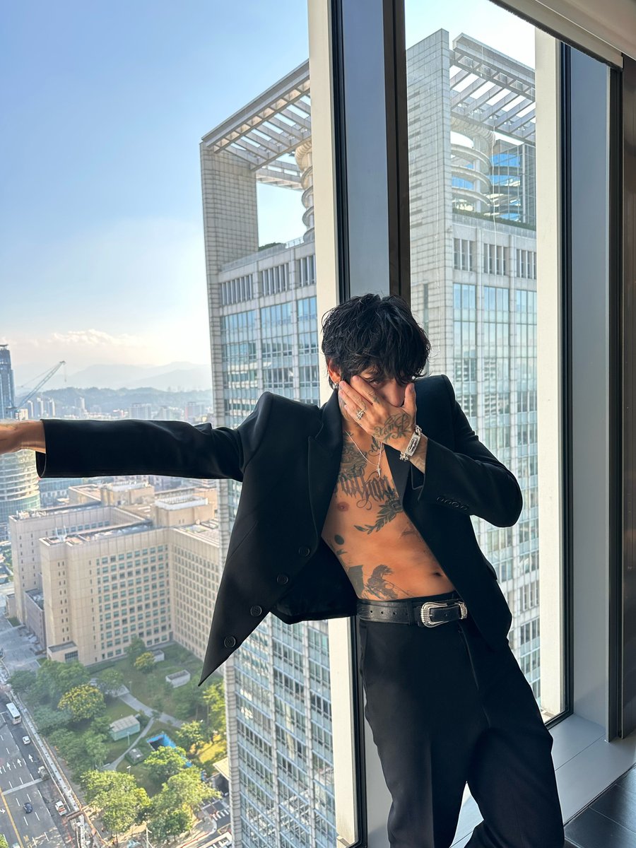 cutieliliepie's tweet photo. 🙏🏻🙏🏻🙏🏻 in joonyong we trust https://t.co/RoOoH66Yap