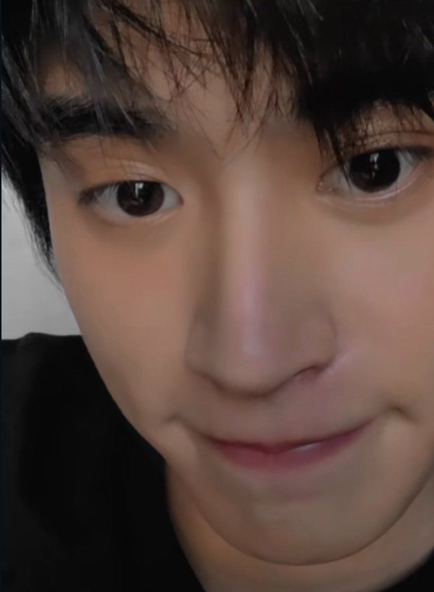 SNE_1901's tweet photo. วิ่งแลกอ้วนค่าบ                          ว่าคัยอ้วน https://t.co/4cO0XJT7C4