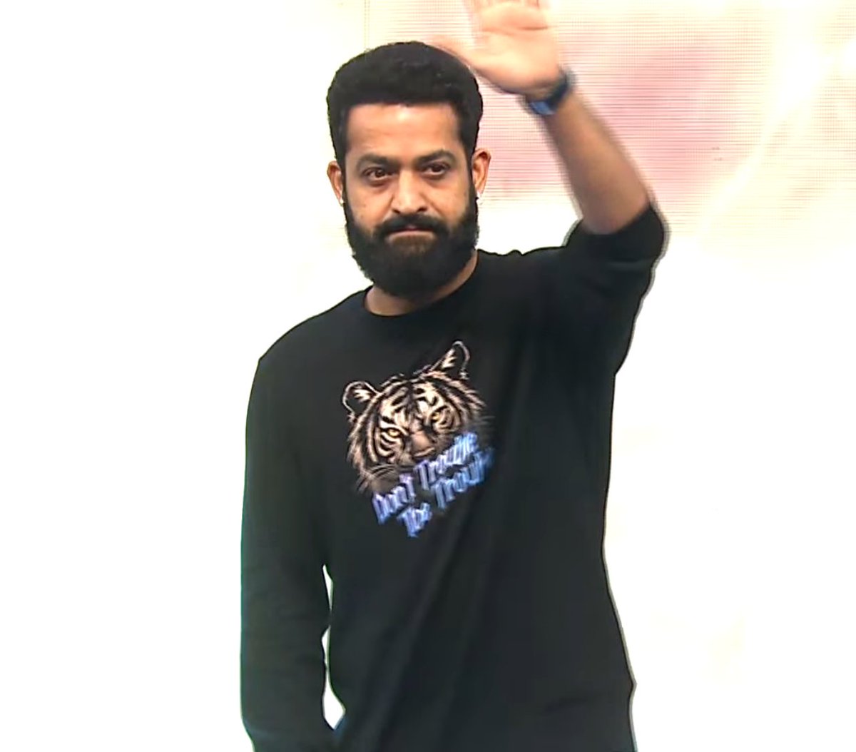 Sai_Mohan_999's tweet photo. Man Of Masses @tarak9999 Arrived At The Venue 🔥🐯.

#DontTroubleTheTrouble #NTRforDTTT https://t.co/Qa0u0IKZ48
