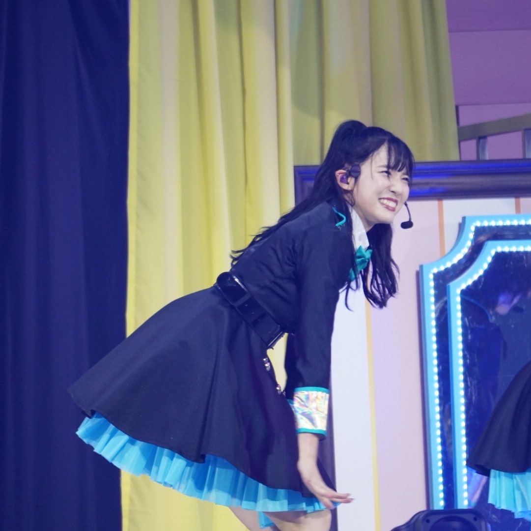s_pan__'s tweet photo. この髪型でこの衣装のスタイリング好きすぎてる
何度も見てる🙈 
#下尾みう 
#AKB48
#AKBサンコンコン https://t.co/Gv2n3z7TnT