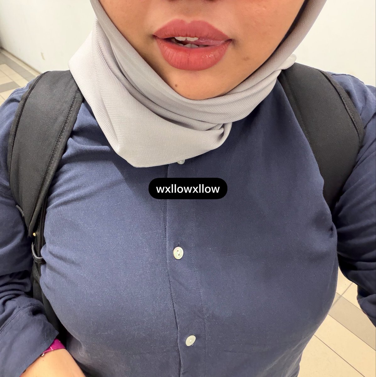 wxllowxllow's tweet photo. Muah ciked 💋 https://t.co/xnLPXkB0OH