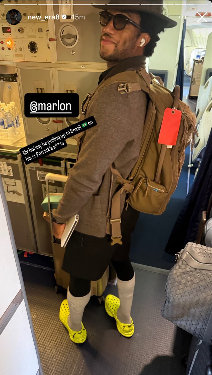 marginnys's tweet photo. fanbase can’t convince me he hates marlo thats familia https://t.co/wayhSHGwXV