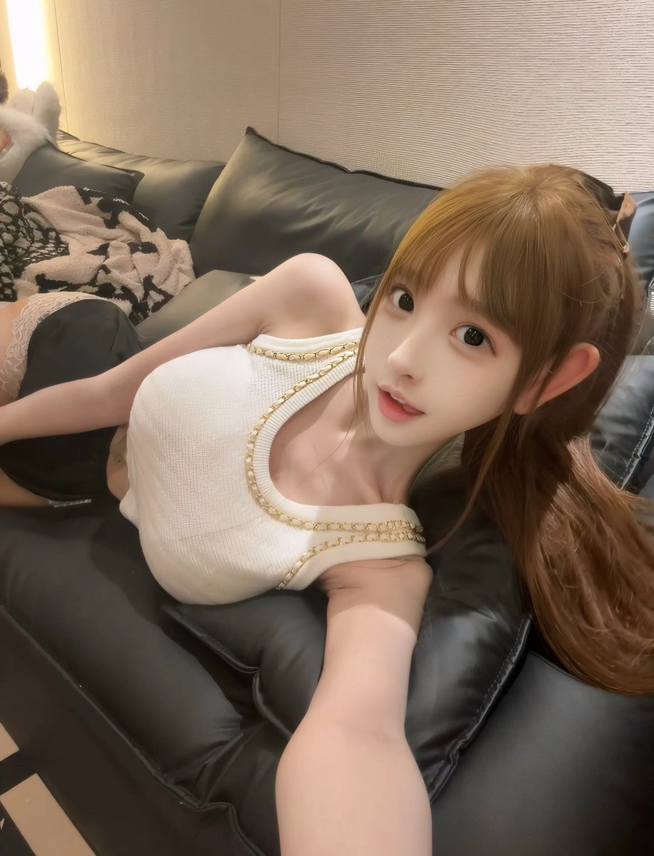 heather92sd6's tweet photo. 继续发福，我真的不要🚪 

 真的给b看 不信你试试   

 我真的是女菩萨 https://t.co/Mlgtu7Igom