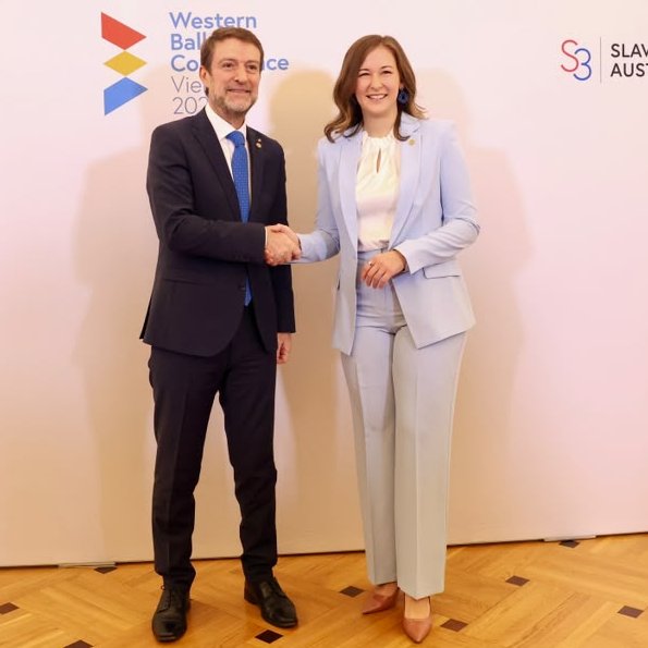 HoxhaFer's tweet photo. 📍Vienna -- Pleased to participate in the High-Level Meeting of European Affairs Ministers of the #Slavkov Format (Austria, Czechia and Slovakia) and the Western Balkans, graciously hosted at the Federal Chancellery by Austria’s Federal Minister for Europe, @claudiabauer_at. 🇦🇹

At a time when Europe faces an increasingly complex geopolitical environment, regional cooperation formats such as the Slavkov–Western Balkans framework are far more than complementary platforms. They are practical drivers of #European integration and powerful catalysts for progress.

They help us advance on two equally important fronts. For candidate countries, they provide a practical framework to strengthen institutions, align policies and build the experience necessary for successful EU membership. For Member States, they offer an opportunity to coordinate efforts, maintain momentum and reinforce the strategic case for #enlargement as a key investment in Europe’s future.

Our discussions focused on a shared objective: ensuring that enlargement remains a credible, merit-based process that delivers meaningful benefits for citizens at every step. 

I highlighted some of our key priorities as we move head 👇

• Bringing European Union closer to citizens through a stronger and more compelling narrative.

• Giving young people a genuine sense of belonging to the European family today, not only after accession.

• Turning gradual integration into concrete opportunities and benefits well before membership.

• Deepening institutional participation and preparing candidate countries to contribute effectively from day one as future Member States.

The European Union has always advanced through vision, courage, unity and a clear sense of purpose. In today’s strategically challenging landscape, enlargement is not merely a policy choice. It is a geopolitical imperative and a crucial investment in Europe’s peace, security, stability, competitiveness and resilience.

#Albania remains firmly committed to this path. We will continue to deliver results, advance on merit and work closely with our partners towards a stronger, more united and more secure Europe. 🇦🇱🇪🇺

#Albania2030 #SlavkovFormat