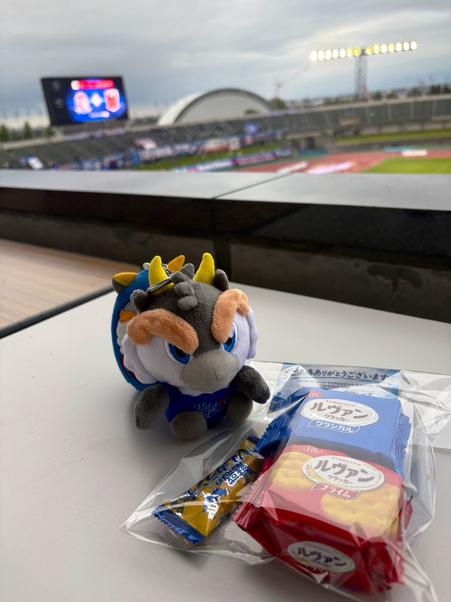 catmar24's tweet photo. 土曜ぶりの県総。
試合でうごくこころ。

びっくりするような偶然や出会いがあるのも、また楽しからずや。 https://t.co/AOpnt2765q