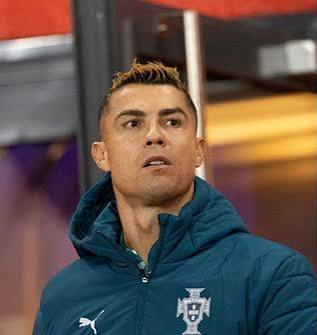psg__chief's tweet photo. 🚨UPDATE 🚨

Luis Miguel Henrique (Jorge Jesus's lawyer) fires a warning at Cristiano Ronaldo : 

"Nothing, nor anyone (not even Cristiano) will stop Jorge Jesus from trying to make Portugal world champions. via @Record_Portugal https://t.co/tmYl4rT7RE