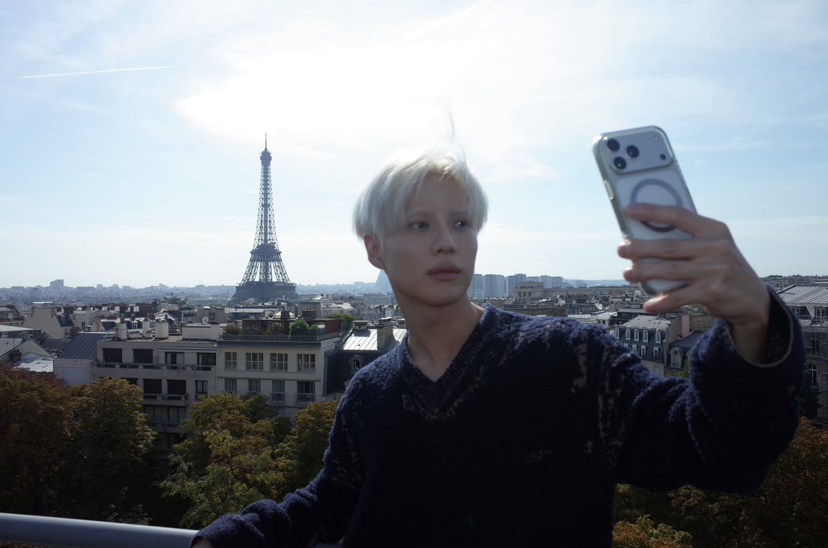 kin_718's tweet photo. xoalsox IG 
☁️🪽🤍
#태민 #TAEMIN
#TAEMINxMaisonMargiela
#TAEMINxMaisonMargielaSS27 https://t.co/2kLWEZIWfV