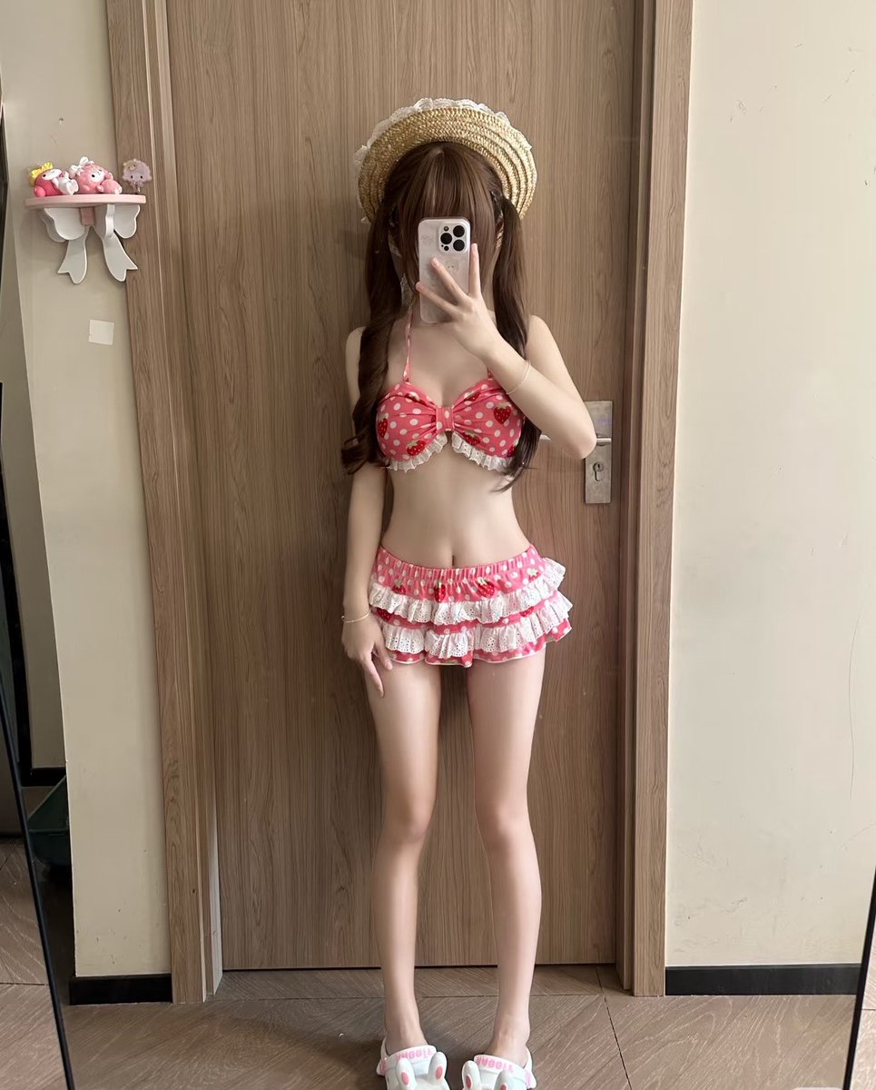 jenna20ys7's tweet photo. 新鲜出炉

有人要来锐评我的福吗？

1：看福    2：看🐻

Luo照  实况！！,看了别说黑就行…… https://t.co/mDrMOh08oK