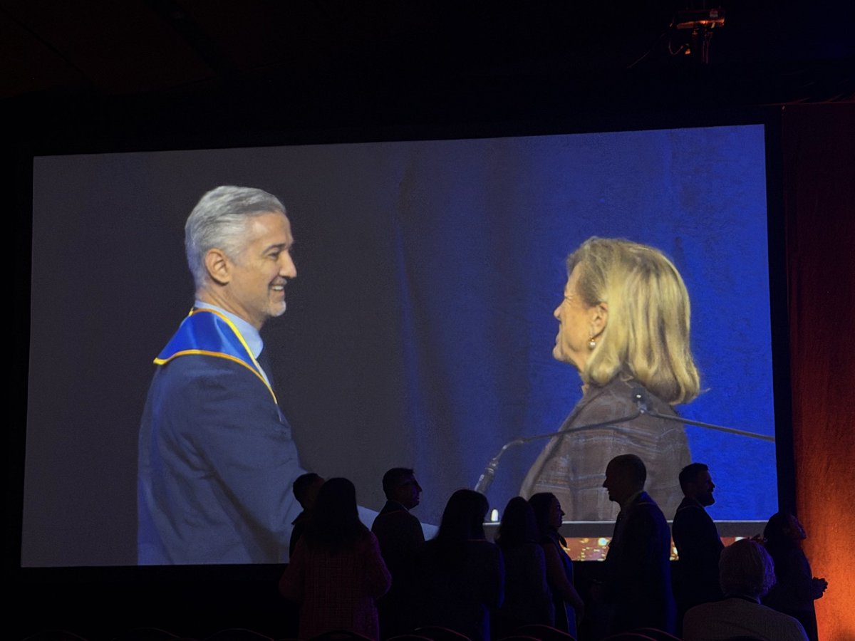 RadOncDoc_Niema's tweet photo. Congrats @JJCaudell on FASTRO 🥳 Leading the way in #radonc #hncsm 👏🏽👏🏽👏🏽 https://t.co/O1NQeL6ARv