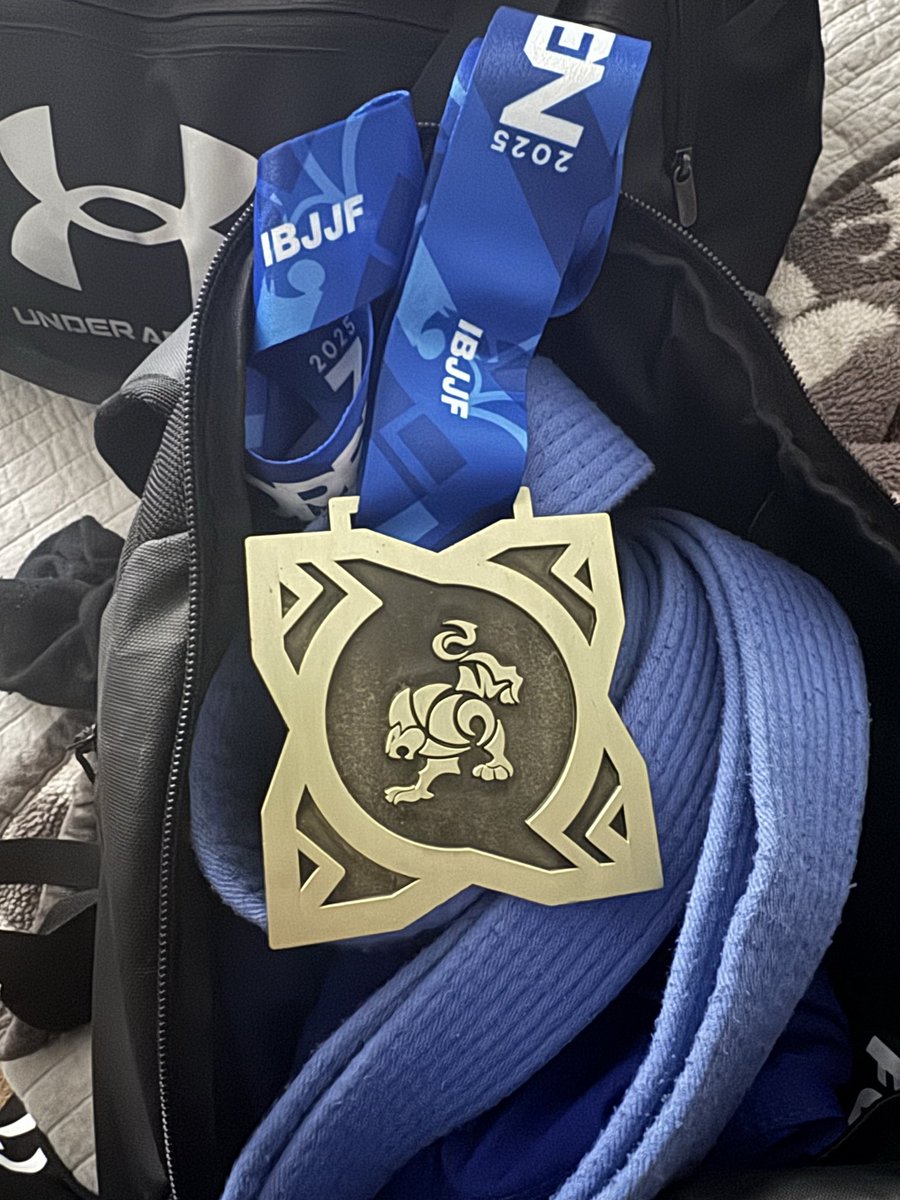 downfallletsgo's tweet photo. I’ve won as a white belt, I got this as a blue belt (with cracked ribs) wonder what I’m going to do as a purple belt 🤔 https://t.co/TuRedhJZO1