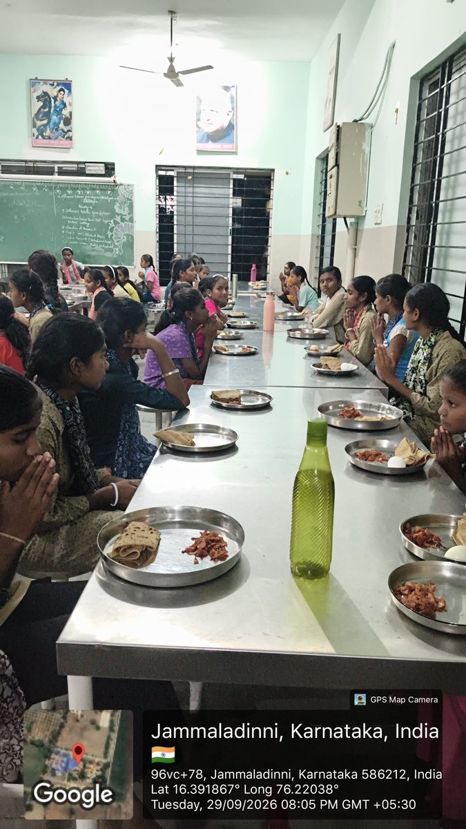 MuddebihalJ's tweet photo. Dinner https://t.co/VKIxufpWYL