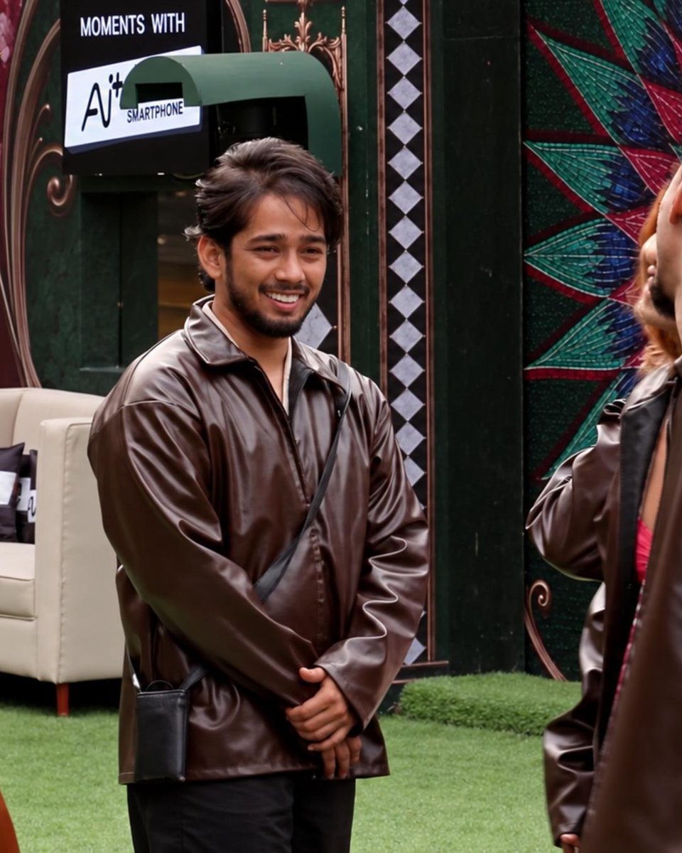 7oumya's tweet photo. Jo yaaron ko kabhi akela na chhode,

 YAARON KA YAAR SCOUT

#ScoutOP #Biggboss20 https://t.co/lQtdhC6H1u