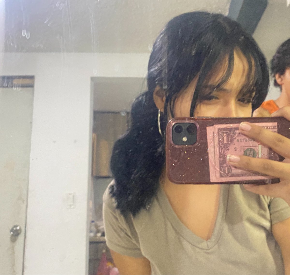sheysog's tweet photo. mi cabello negro 10/10😍 https://t.co/qDUPG1zKRw
