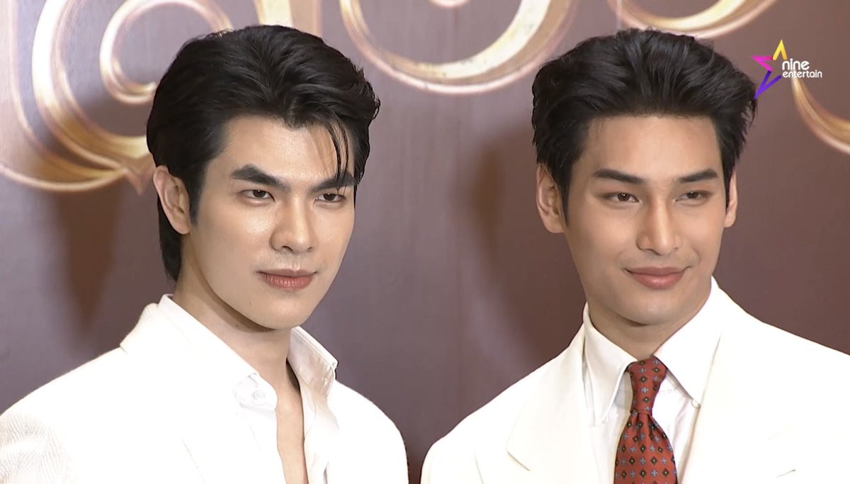 MulliUso's tweet photo. ((เหมาะสมกันขนาดนี้ ทำไมนายทุนยอมให้มีซีรี่ส์คู่กันแค่ 2  มิตรภาพ 1 ไม่เข้าใจเลย อยากร้องเพลงตาสว่างให้ฟัง)) https://t.co/x3xDp1zZFj