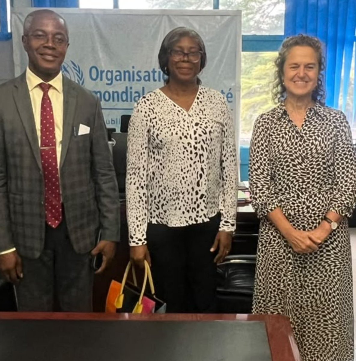 OMSRDCONGO's tweet photo. Échanges constructifs ce mardi après-midi entre la Dre @anne_anciiaWHO, Représentante de @OMSRDCONGO et le #GTCV. ​Le rôle de ce conseil technique indépendant est essentiel : éclairer les décisions de santé publique en RDC grâce aux données et à l’expertise scientifique. https://t.co/6DVstbKUTU