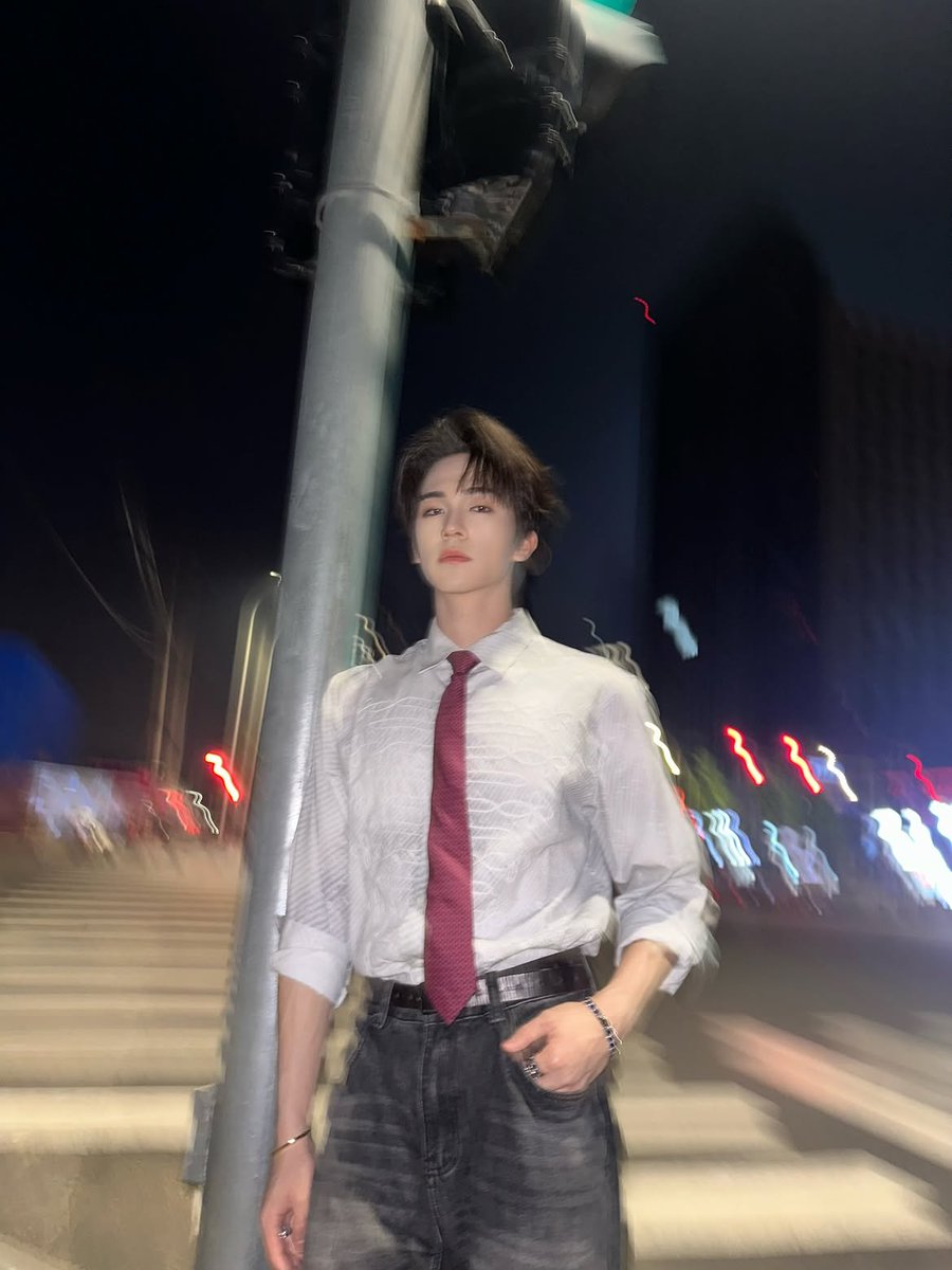 xo_LocKed's tweet photo. Sure🌌 https://t.co/Ag25yPaURy