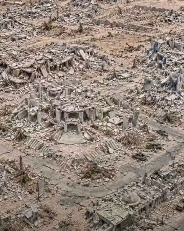 anthonyzenkus's tweet photo. This is what Israel did to Khan Younis University and all 12 universities in Gaza. It's called "scholasticide"—the systemic destruction of a society's educational system.

It's what Columbia U had students arrested for protesting. It's what they suspended and expelled students for speaking up against. It's what they banned Students for Justice in Palestine and Jewish Voices for Peace over.

One of my students was suspended for three years.

It's time to reverse the suspensions and expulsions. It's time to catch up with what the rest of the world has finally recognized - Israel has been committing genocide in Gaza for 3 years and the students tried to tell you that. 

Silencing the students was and remains tacit support for scholasticide. It's time to reinstate the students as well as SJP and JVP.