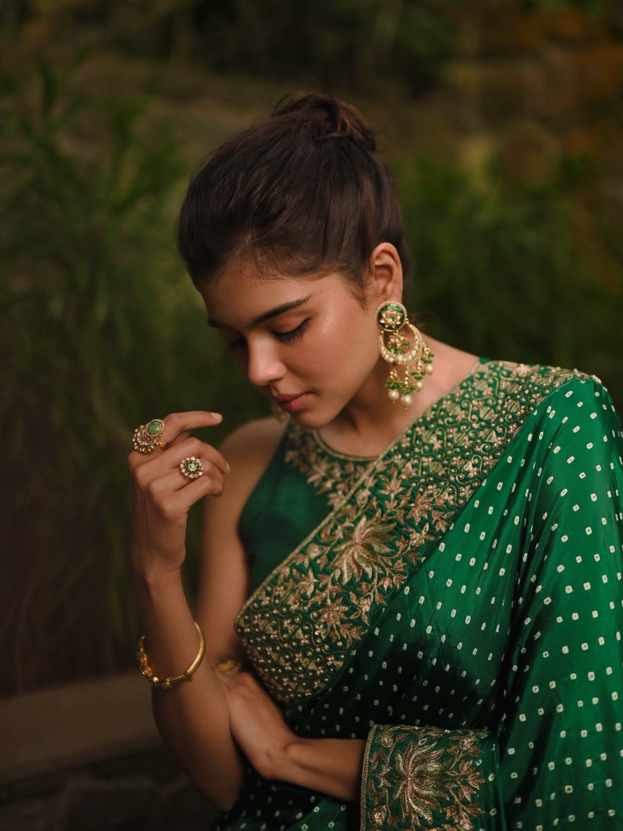TheRoute's tweet photo. Just @kalyanipriyan casually redefining elegance yet again 🫶🏻

#TheRouteTalent #Kalyanipriyadharshan https://t.co/duOCFAwTi5
