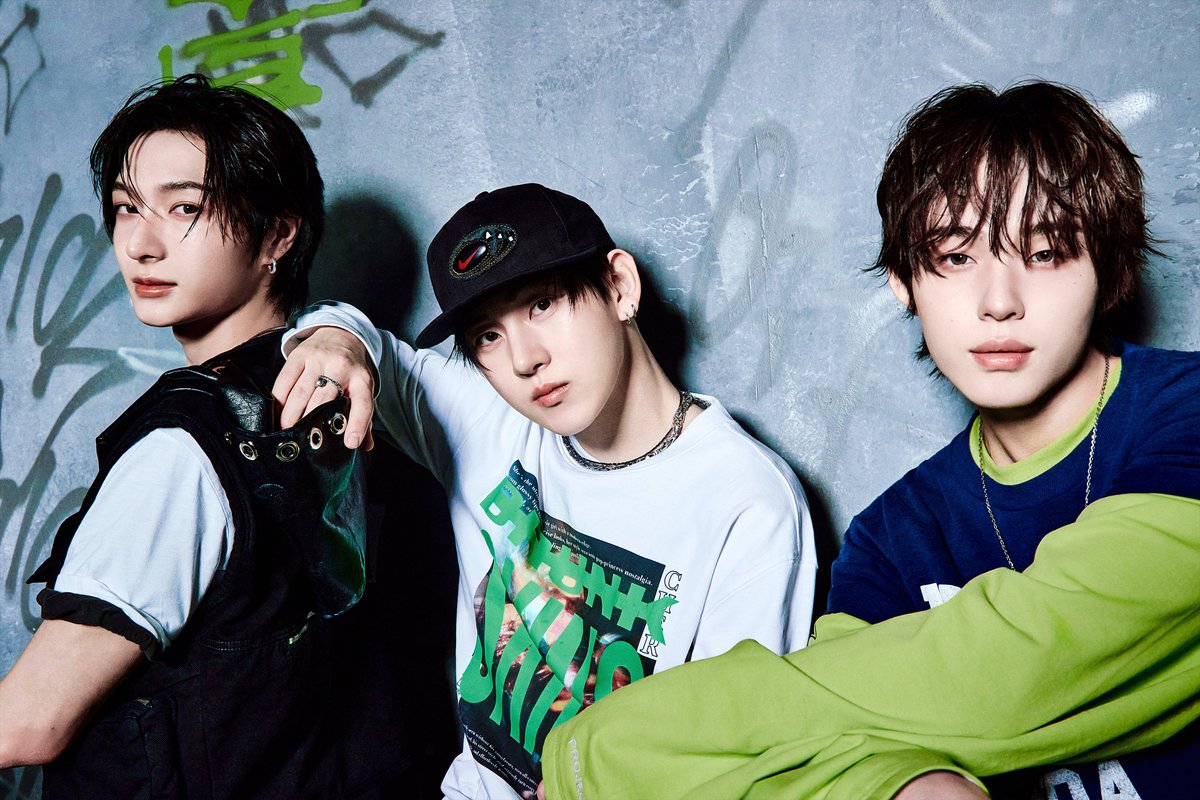kickflip_jype's tweet photo. Kick Off The Wall ver. 💥
 I was made for a bigger life 🏙️

KickFlip The 5th Mini Album "KICK OFF THE WALL Pt. 1"
2026.10.06 6PM (KST) Release!

#KickFlip #킥플립
#계훈 #동화 #케이주
#Kyehoon #Donghwa #Keiju
#KICKOFFTHEWALL_Pt1 https://t.co/RYIXHA4FQU