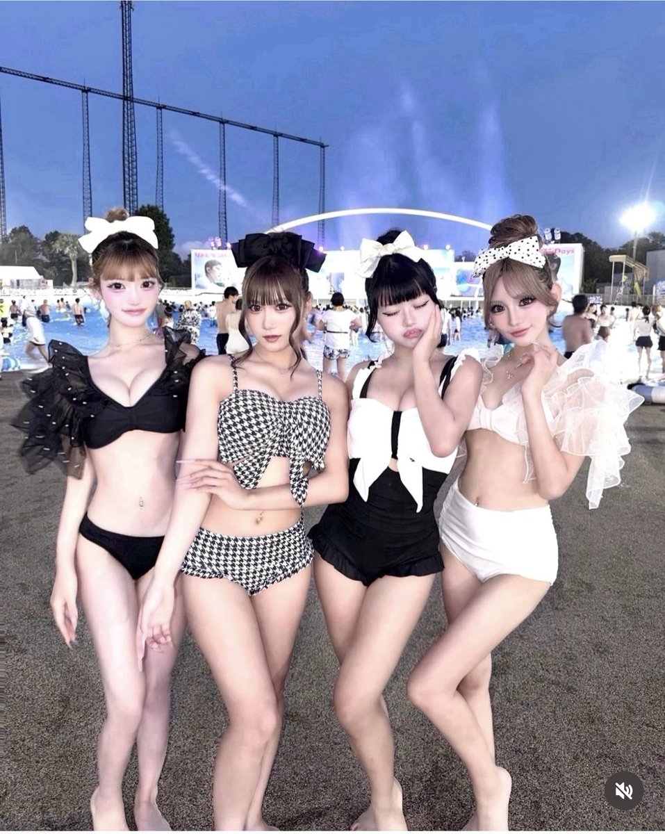 x8yxo's tweet photo. 4人全員レベチすぎる💕
#オナペ https://t.co/78JOEratLt