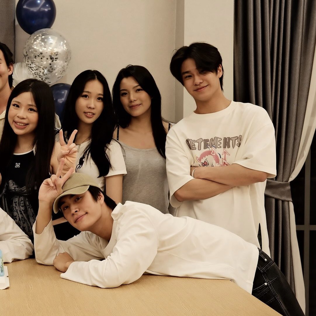 nookhong's tweet photo. 144p                                                          4k https://t.co/5clzoeOhvd