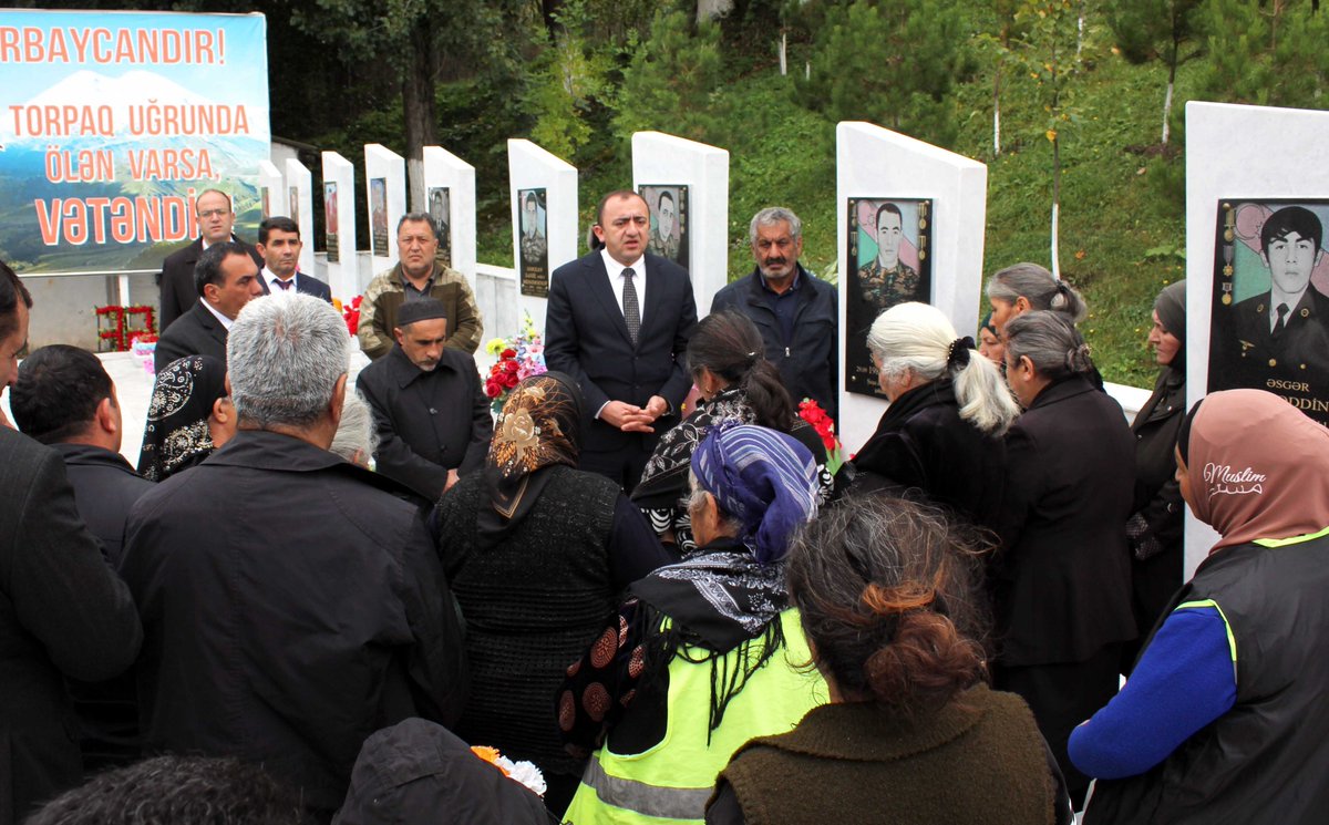 RayonIcra's tweet photo. Sentyabrın 29-da Daşkəsənli Vətən müharibəsi şəhidləri Eşqin Bağırovun anım və Orxan Şıxıyevin doğum günləri qeyd olunub

Ətraflı linkdə: https://t.co/t3LzSwuqUq https://t.co/VKzg5PzipW