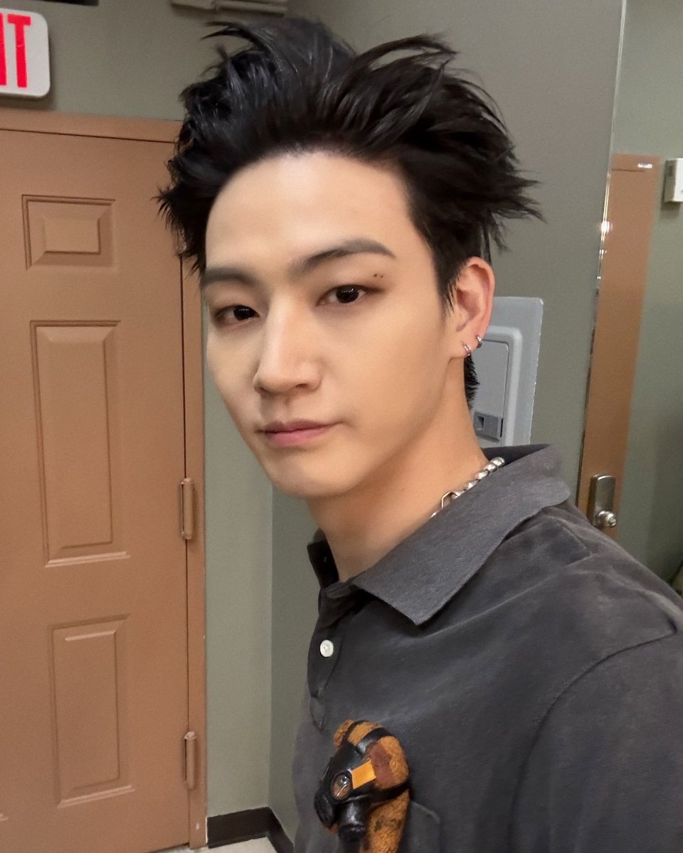 jaebeoym's tweet photo. That’s a wrap on tape: roots👏🏻👏🏻👏🏻

Thank you to every Ahgase who came along for the ride and made every stop so special. What a ride. So many good times, so many good memories. I’ll be back. Until we meet again🐥💚 https://t.co/H5UtVhDGnh