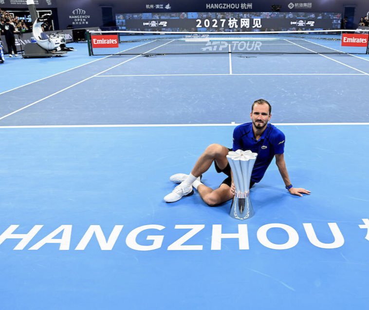 DaniilMedwed's tweet photo. Happy with the win. Never easy to compete with a great friend.  Thanks for the great week here! https://t.co/G6ZH6Cq6JX