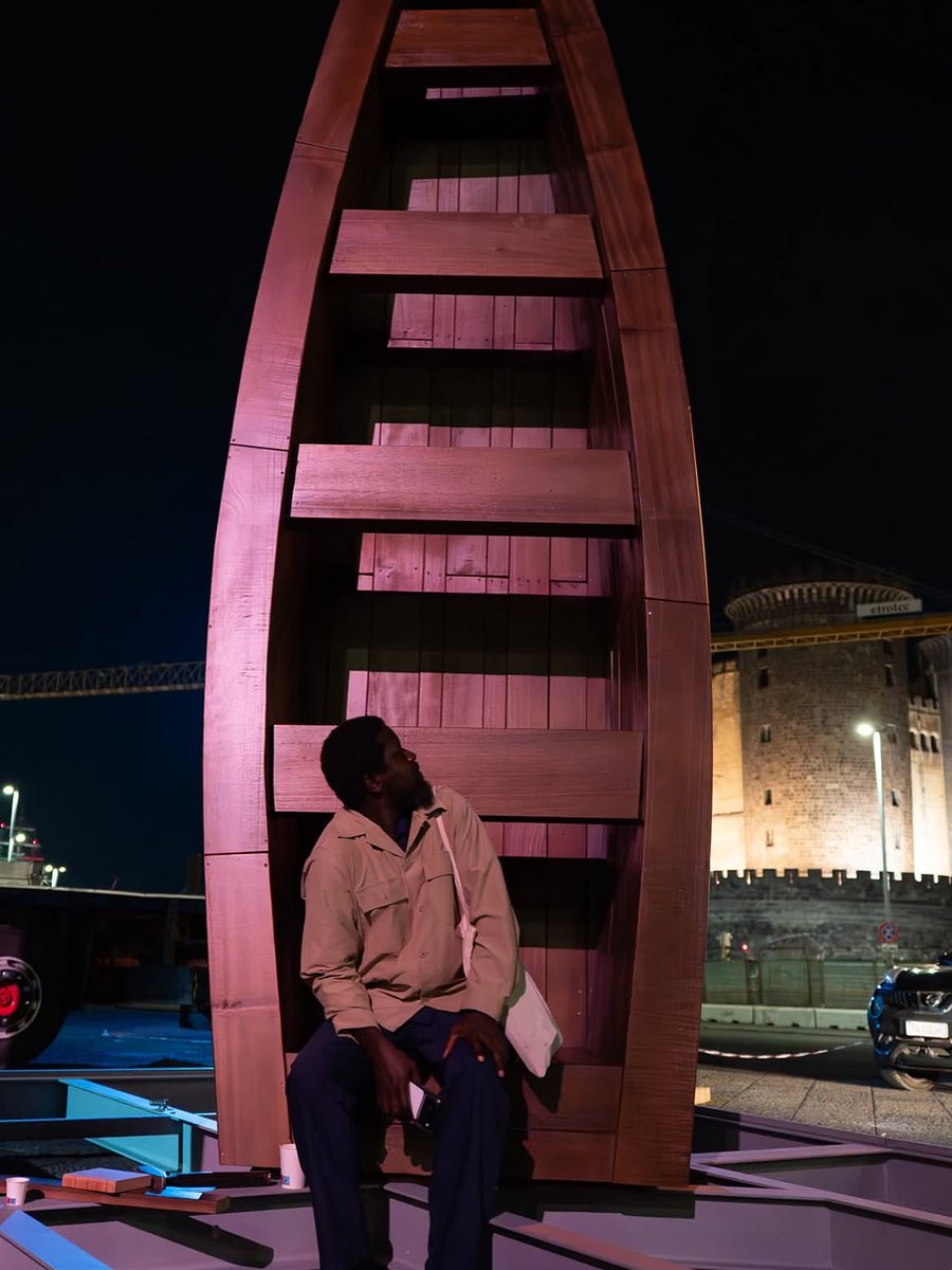 africanscolumn's tweet photo. Ibrahim Mahama’s ‘Voyageur’ Plants Three Ghanaian Boats in the Heart of Naples

Click the link to read more on Africans Column -https://t.co/z4s1VDOdqR https://t.co/7BjM5FVjAy