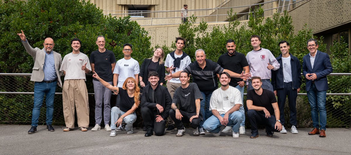 bculinary's tweet photo. 🚀Arrancamos la semana dando la BIENVENIDA a una nueva generación de profesionales preparada para aprender, crecer y seguir desarrollando su pasión.
Comienzan el Máster en Cocina, el Máster en Cocina Dulce y el Curso en Bartender.
¡A por todas! 🙌 https://t.co/1Sl04V3E1b