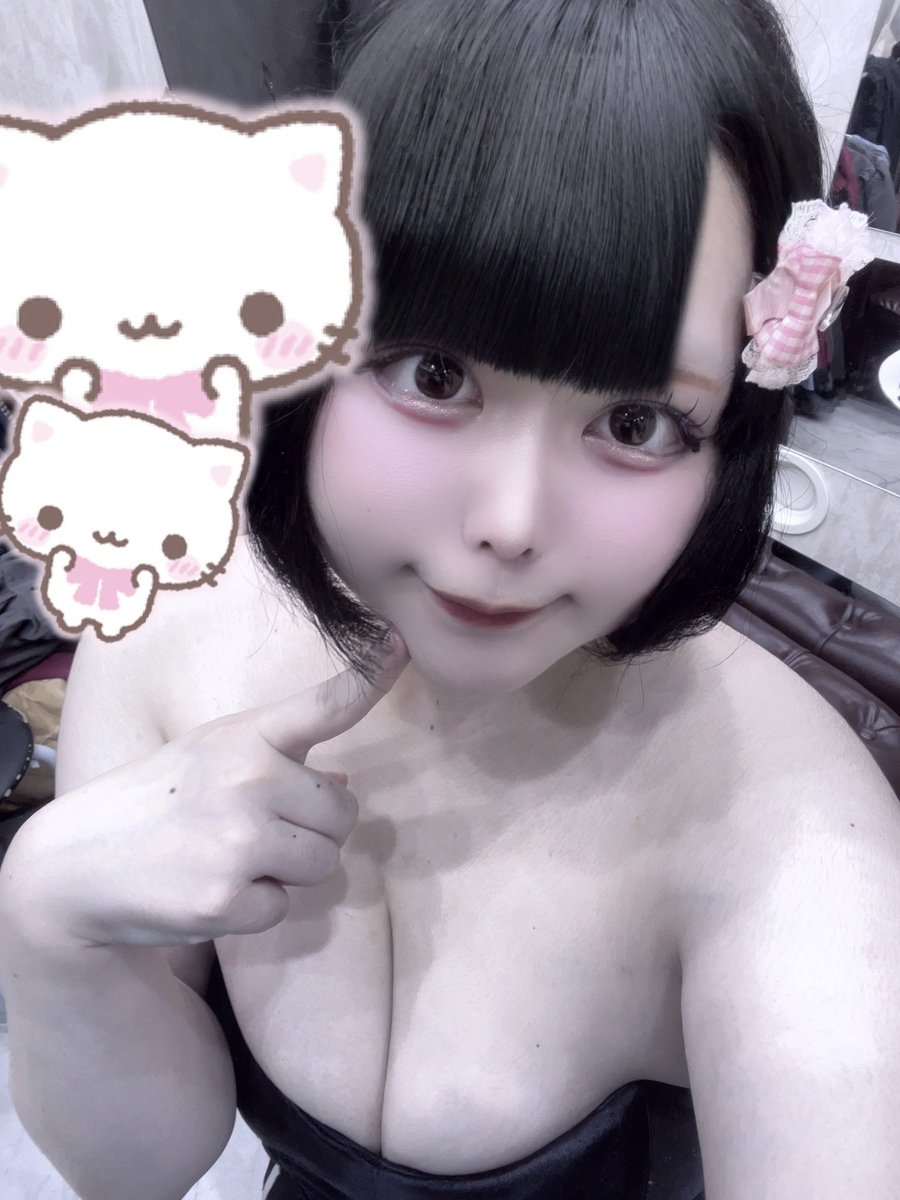 Michou6144's tweet photo. 忙しい一日が終わった〜🌙
頑張った日は、少し甘えたくなる♡
見た目はふんわり、中身は大人な私と仲良くしませんか？☺️
#ロリ系 #ギャップ女子 #大人女子 #恋活 #パートナー募集中 #癒されたい #仲良くしてください #フォロー歓迎 https://t.co/kLGnvH3ZaJ