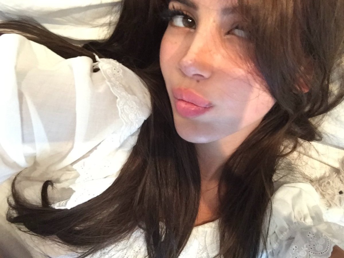 flucsiaa's tweet photo. https://t.co/MaLTyNEmy1