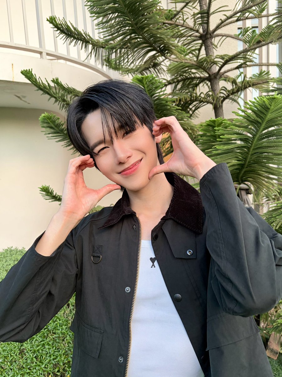 faipunys's tweet photo. พี่หมอสอง🫶🏻
Your Third Q18

#ปิดกล้องที่สามของเธอ https://t.co/q8rhuG3nZi